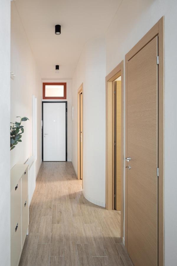 Prague Days - Minimalist Apartment - Easy City Access מראה חיצוני תמונה